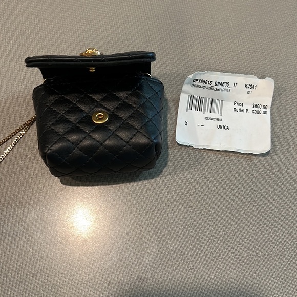 Versace AirPod Pro carrying case NWT - Picture 10 of 11